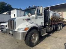 2018 PETERBILT 348 MIXING UNIT VN:2NPLJ0X1JM476908 powered by Paccar PX-9 diesel engine, equipped