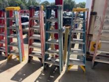 (2) 6 FT FIBERGLASS STEP LADDERS SUPPORT EQUIPMENT