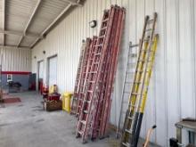 28FT. FIBERGLASS EXTENSION LADDER SUPPORT EQUIPMENT