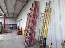 28FT. FIBERGLASS EXTENSION LADDER SUPPORT EQUIPMENT