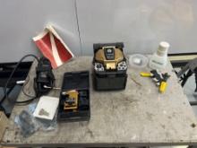 INNO INDUSTRIES VIEW 5 SINGLE FIBER FUSION SPLICER, SN 12410151323, WITH CLEVER, STRIPPERS, CHARGER