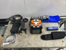 SUMITOMO ELECTRICAL Q101-M12 RIBBON FIBER FUSION SPLICER KIT, SN 054933767022, WITH CLEVERS, JACKET