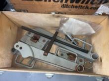QUICK WRENCH PIPE VISE SUPPORT EQUIPMENT
