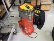 BLOWER WITH FLEXIBLE DUCT SUPPORT EQUIPMENT