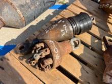 (2) PULLING HEADS SUPPORT EQUIPMENT