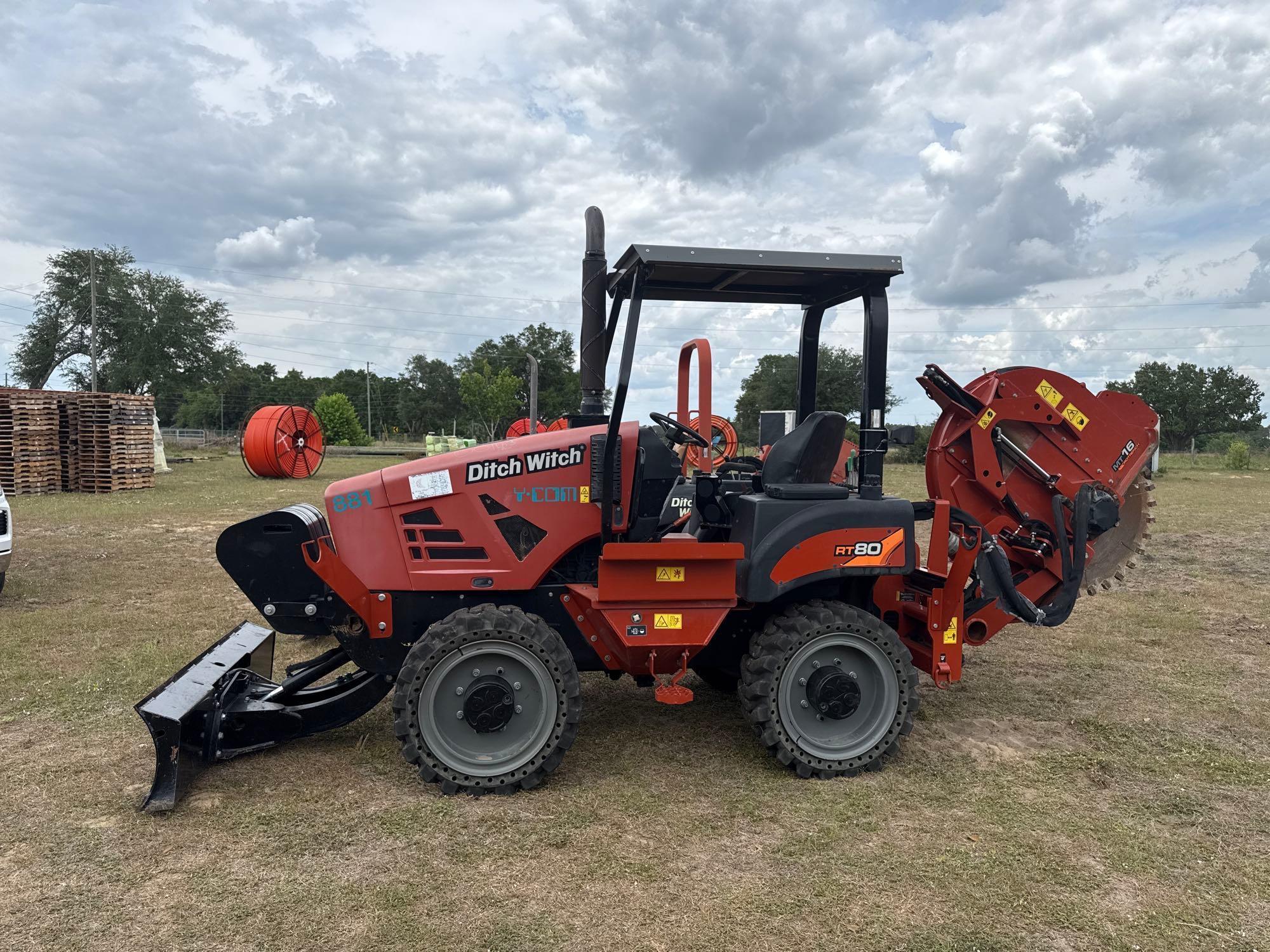 2022 DITCH WITCH RT80 TRENCHER SN:000163 4x4, powered by diesel engine, equipped with ROPS, front 6
