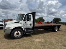 2007 INTERNATIONAL 4400FLATBED TRUCK VN:388187 powered by DT466 engine, equipped with manual
