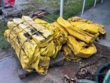 FLOATING SPILL CONTAINMENT CURTAIN BOOM