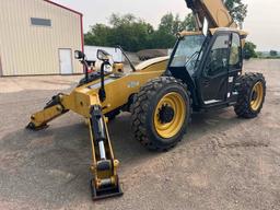 2018 CAT 1055D TELESCOPIC FORKLIFT SN:01160, 4x4, powered by Cat diesel engine, equipped with EROPS,