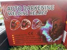 NEW AUTO DARKENING WELDING HELMET NEW SUPPORT EQUIPMENT