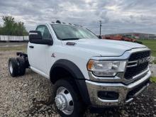 NEW UNUSED RAM 5500 CAB & CHASSIS 4x4, powered by Cummins 6.7L I6 turbo diesel engine, equipped with