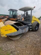 2018 WACKER NEUSON RC110 VIBRATORY ROLLER SN:WNCR1101CHAA00208 powered by diesel engine, equipped