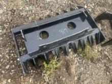 NEW UNIVERSAL ROOT RAKE MINI TRACK LOADER ATTACHMENT