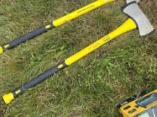 NEW 3.5 LB DOUBLE BIT AXE W/ FIBERGLASS HANDLE NEW SUPPORT EQUIPMENT