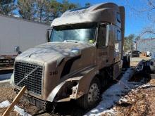 2013 VOLVO VNL TRUCK TRACTOR VN:4V4NC9EJ1DN148271 powered by Volvo D13 diesel engine(Bad), equipped