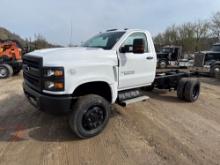 NEW UNUSED CHEVY 5500 CAB & CHASSIS VN:1HTKJPVK1RH518404 4x4, powered by Duramax V8 6.6L turbo