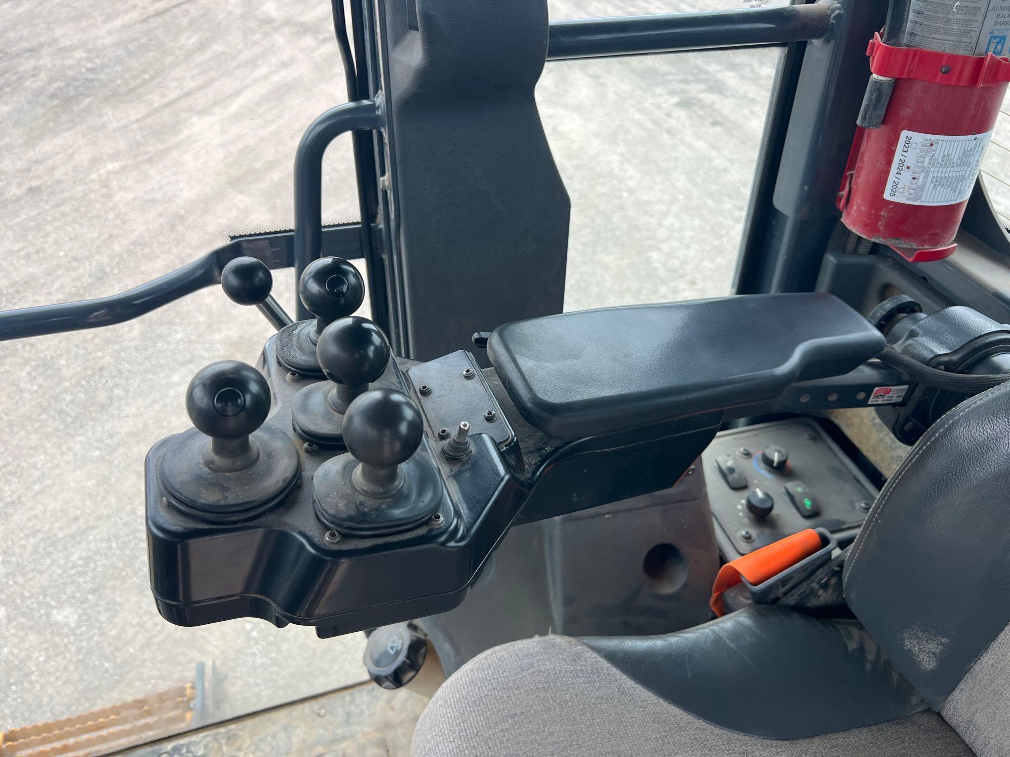 2019 JOHN DEERE 872GP MOTOR GRADER SN:690597 powered by John Deere diesel engine, equipped with