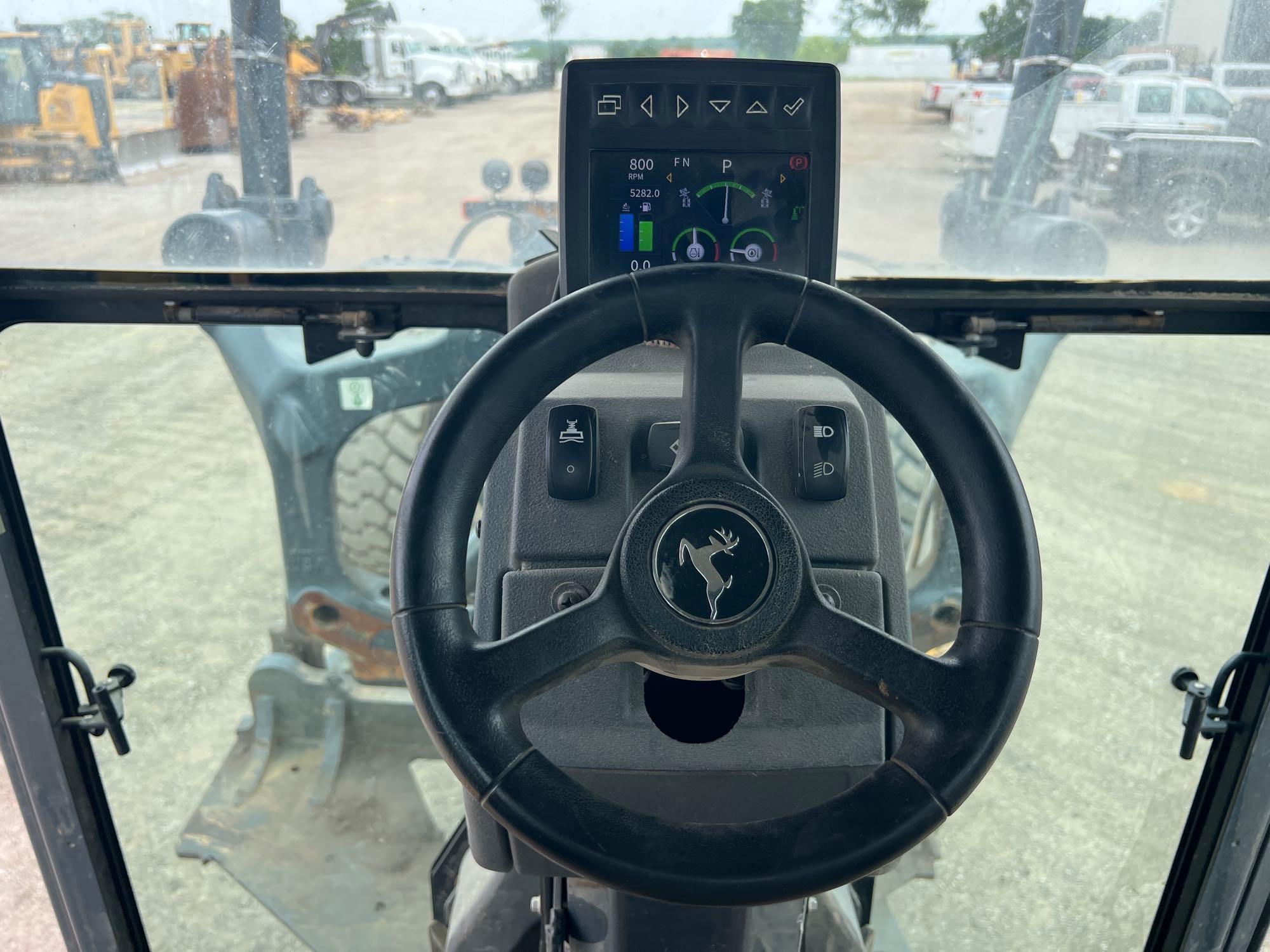 2019 JOHN DEERE 872GP MOTOR GRADER SN:690597 powered by John Deere diesel engine, equipped with