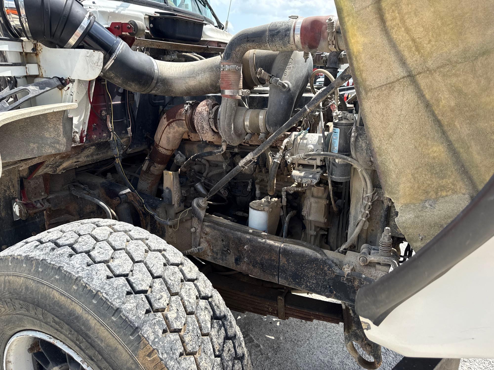 1991 MACK RB690 DUMP TRUCK VN:1M2AM20C5MM001895 powered by Mack engine, 350hp, equipped with