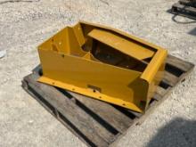 CAT BUMPER BODY PANELS, fits CAT 773F