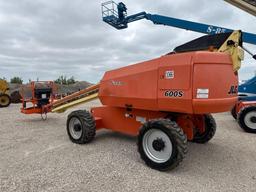 JLG 600S BOOM LIFT SN:300150471 4x4, powered by diesel engine, equipped with 60ft. Platform height,