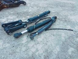 3 HYDRAULIC EXCAVATOR CYLINDERS