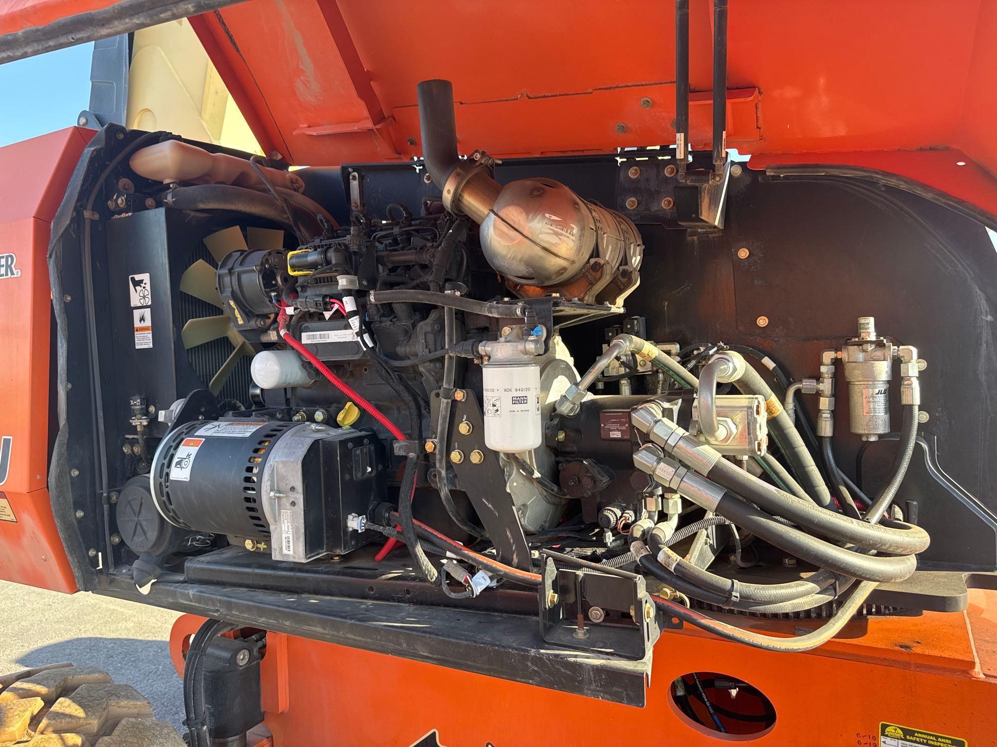 2017 JLG 660SJ BOOM LIFT SN:300232152 4x4, powered by diesel engine, equipped with 66ft. Platform