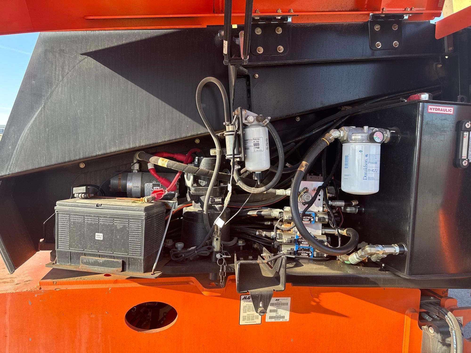 2017 JLG 660SJ BOOM LIFT SN:300232152 4x4, powered by diesel engine, equipped with 66ft. Platform