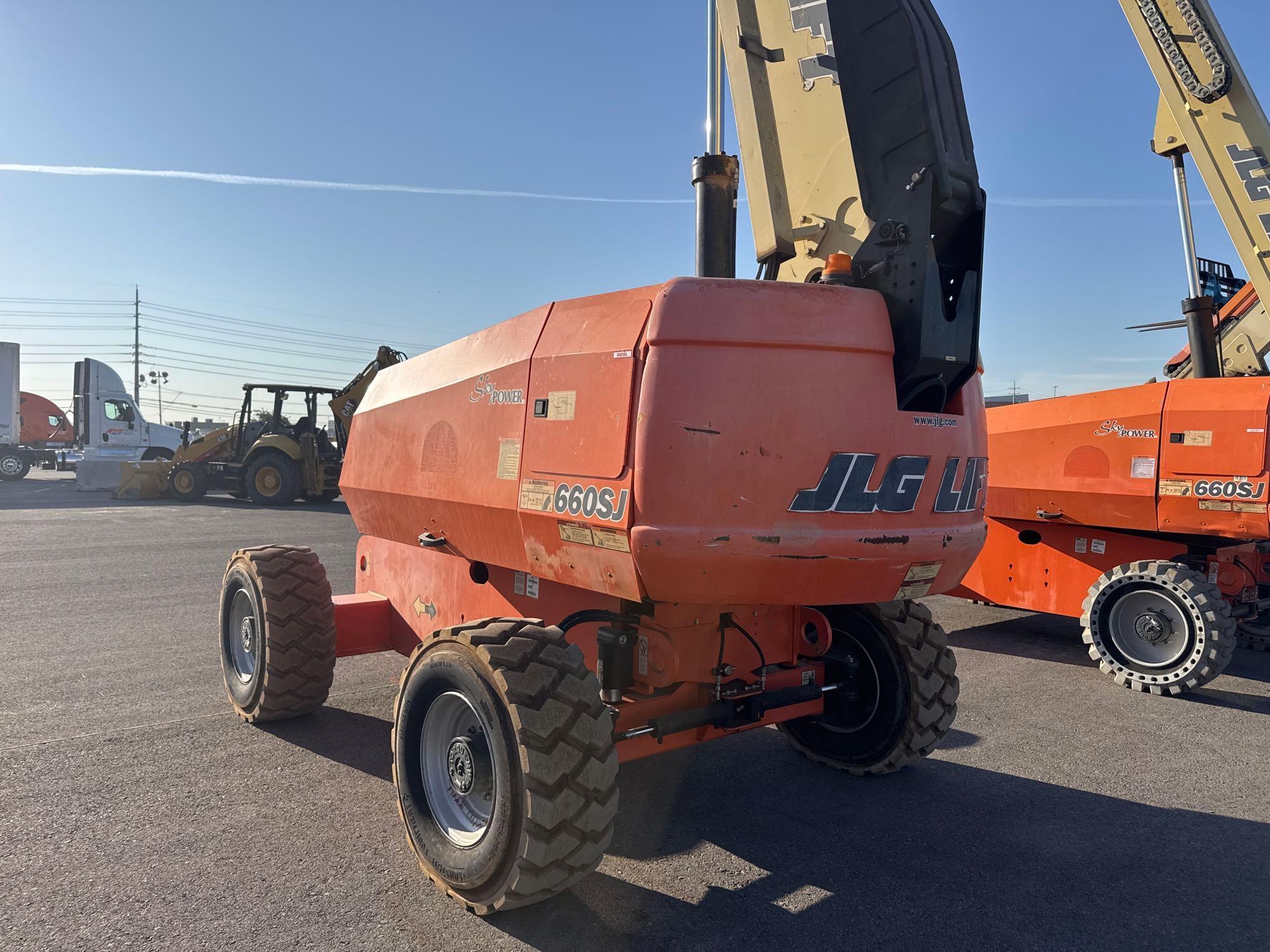 2017 JLG 660SJ BOOM LIFT SN:300232152 4x4, powered by diesel engine, equipped with 66ft. Platform