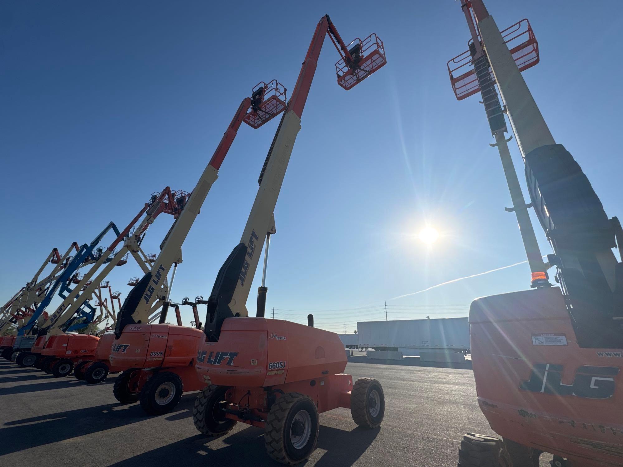 2017 JLG 660SJ BOOM LIFT SN:300232152 4x4, powered by diesel engine, equipped with 66ft. Platform