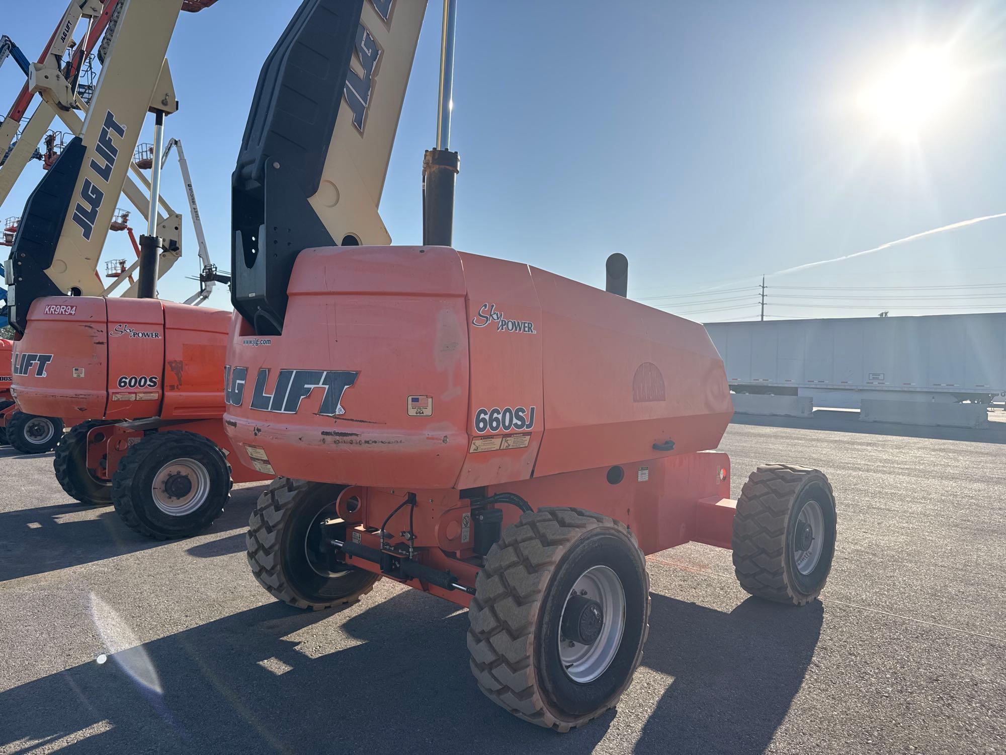 2017 JLG 660SJ BOOM LIFT SN:300232152 4x4, powered by diesel engine, equipped with 66ft. Platform