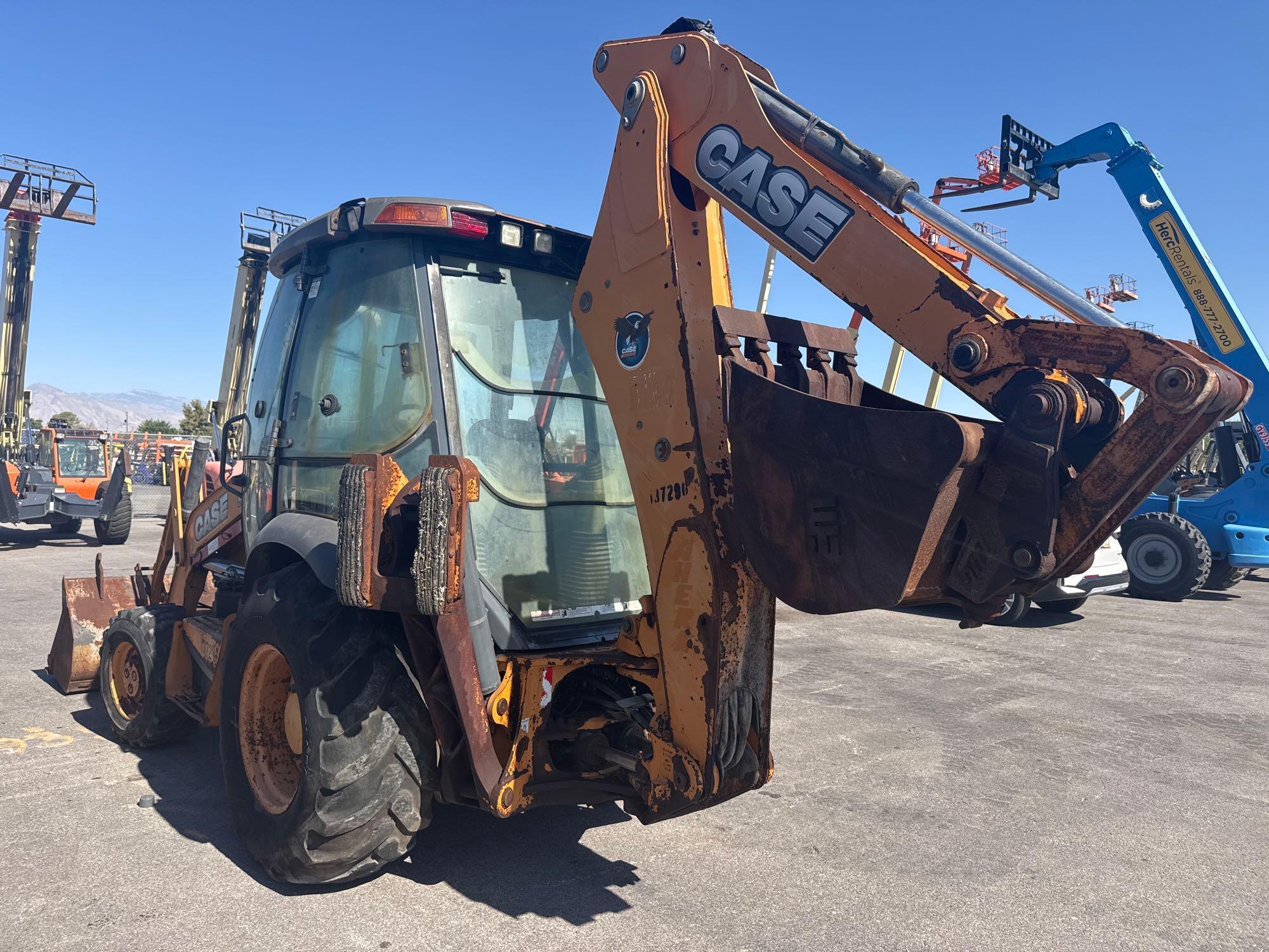CASE 580N TRACTOR LOADER BACKHOE SN:JJGN580NJDC580819 4x4, powered by diesel engine, equipped with