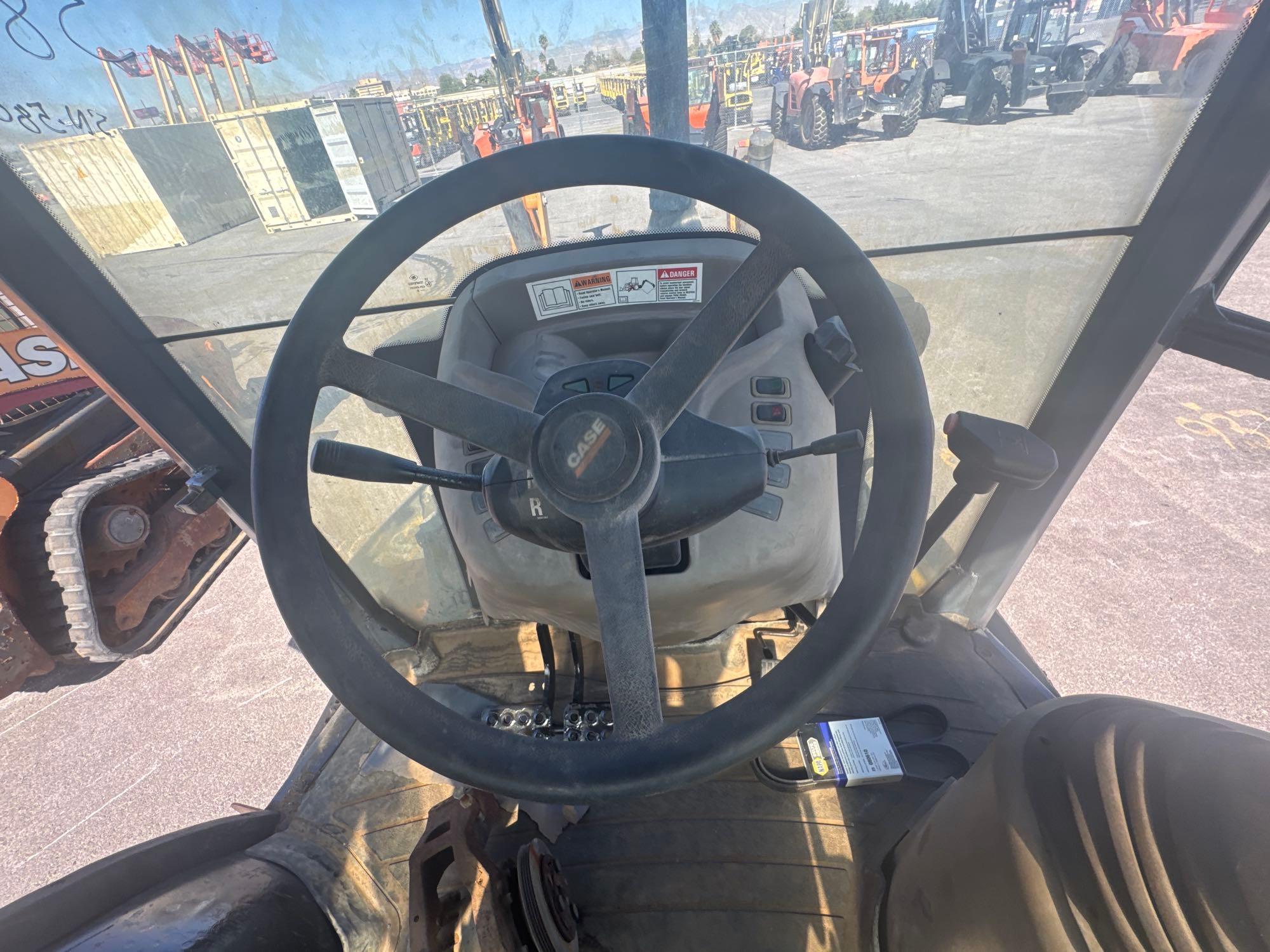 CASE 580N TRACTOR LOADER BACKHOE SN:JJGN580NJDC580819 4x4, powered by diesel engine, equipped with