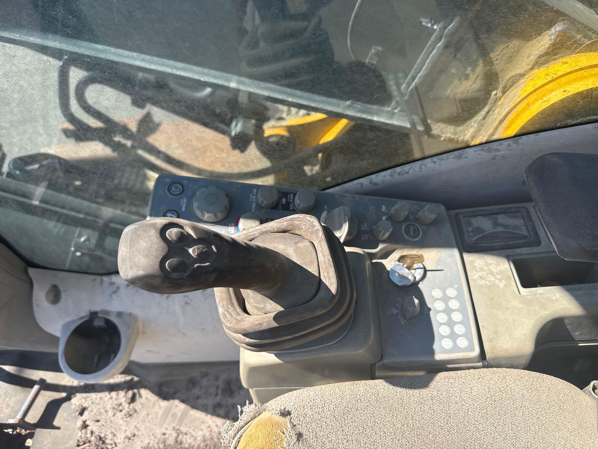 2016 JOHN DEERE 210G HYDRAULIC EXCAVATOR SN:1FF210GXPFF523769 powered by John Deere diesel engine,