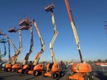 JLG 450AJ BOOM LIFT SN:300112077 4x4, powered by diesel engine, equipped with 45ft. platform height,