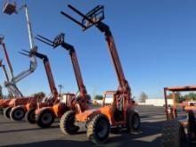 SKYTRAK 8042 TELESCOPIC FORKLIFT SN:160070133 4x4, powered by diesel engine, equipped with OROPS,