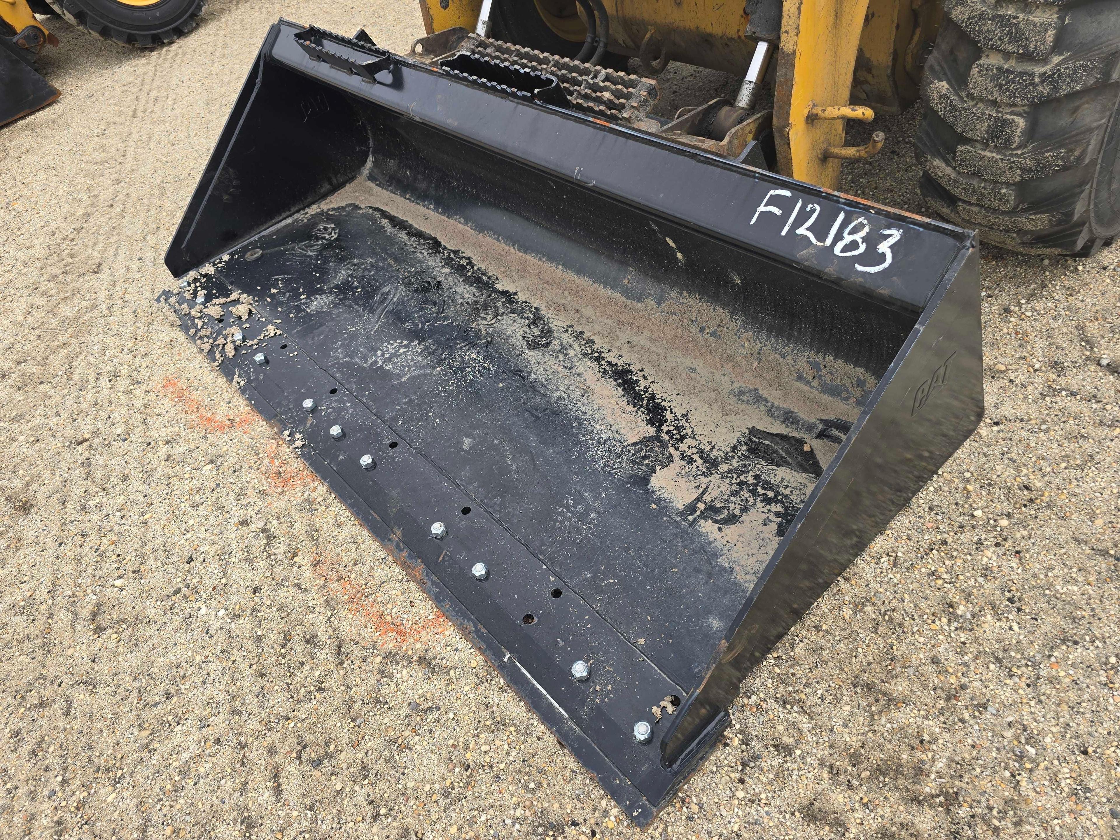 2016 CAT 262D SKID STEER SN:DTB05978 powered by Cat diesel engine, equipped with EROPS, air, heat,