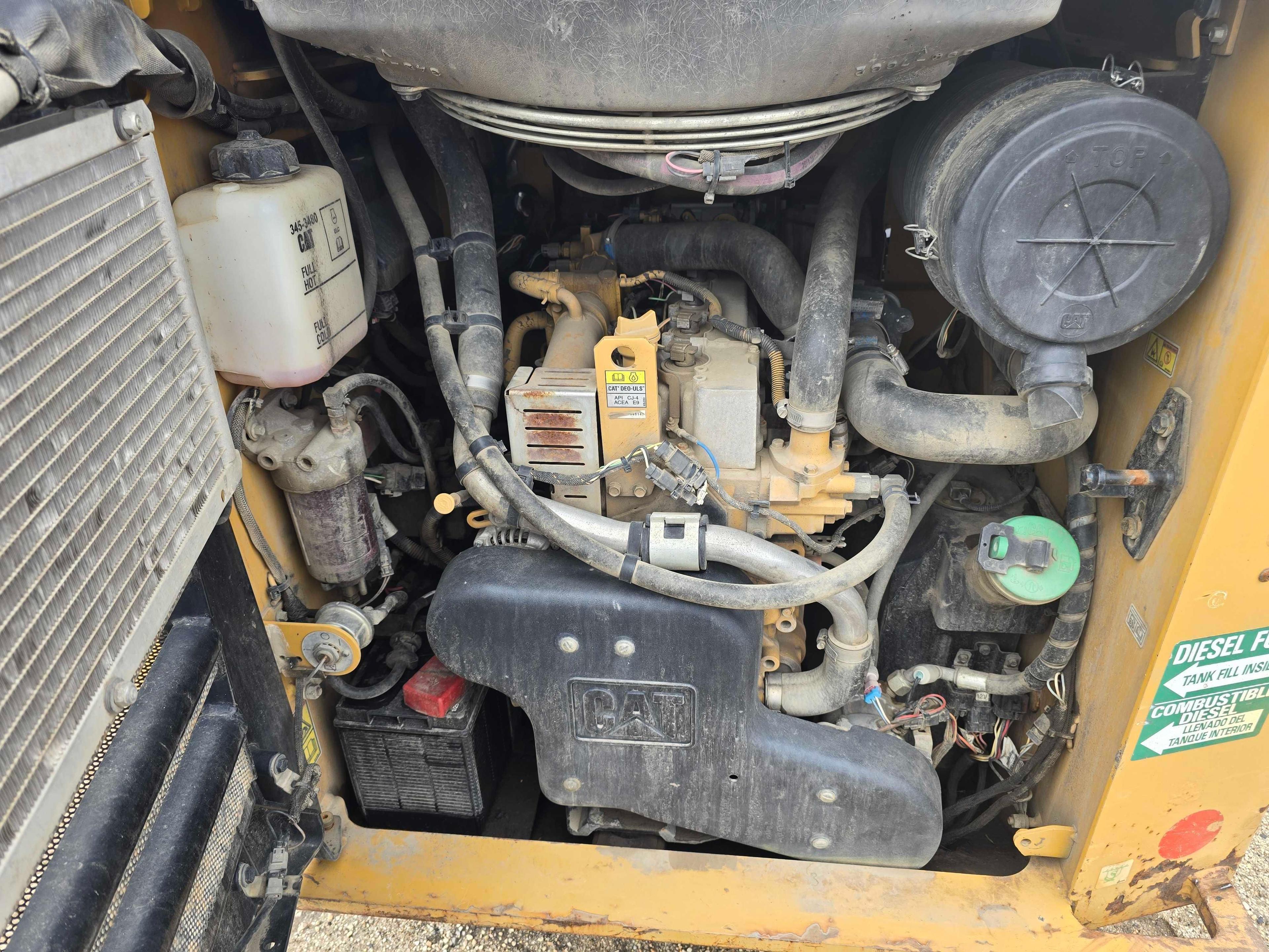 2016 CAT 262D SKID STEER SN:DTB05978 powered by Cat diesel engine, equipped with EROPS, air, heat,