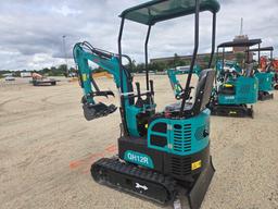 NEW AGT QH12R HYDRAULIC EXCAVATOR SN:3090318 powered by 420cc gas engine, equipped with OROPS,