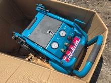 MAKITA 3 HP AIR COMPRESSOR - MAC5200- 1 YR FACTORY WARRANTY NEW SUPPORT EQUIPMENT