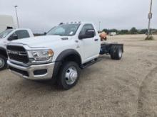 NEW UNUSED RAM 5500 CAB & CHASSIS VIN; 307019 4x4, powered by Cummins 6.7L I6 turbo diesel engine,