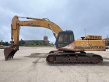 CASE 9050B HYDRAULIC EXCAVATOR powered by diesel engine, equipped with Cab, digging bucket.