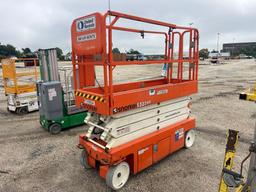 2019 SNORKEL S3226E SCISSOR LIFT SN:S3226E-04-190100812 electric powered, equipped with 26ft.