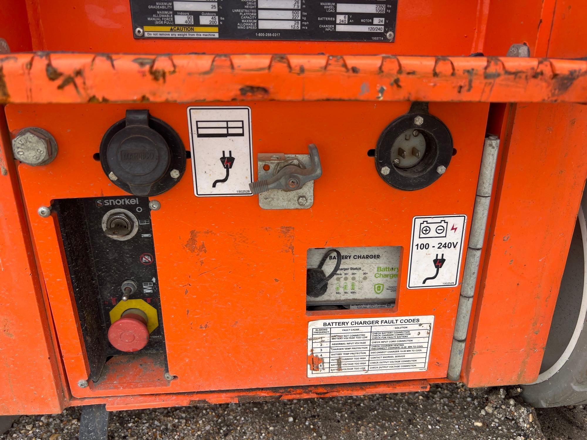 2019 SNORKEL S3226E SCISSOR LIFT SN:S3226E-04-190100812 electric powered, equipped with 26ft.