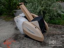 NEW SKLP SK-S13 MASSAGE CHAIR NEW SUPPORT EQUIPMENT