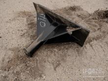 NEW TRAILER MOVER MINI TRACK LOADER ATTACHMENT