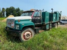 1990 GMC FUEL/LUBE TRUCK VN:1GDM7H1J9LJ605874 powered by Cat diesel engine, equipped with 5 speed