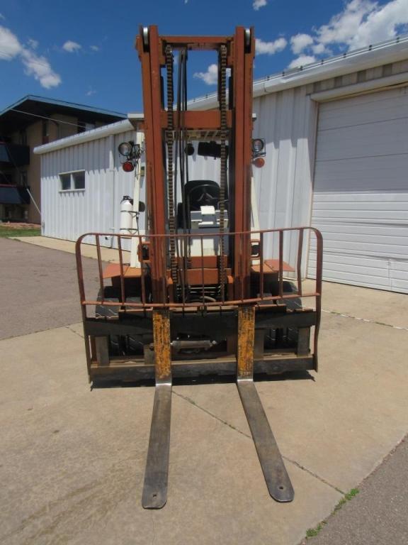 9000 Lbs Nissan Forklift-