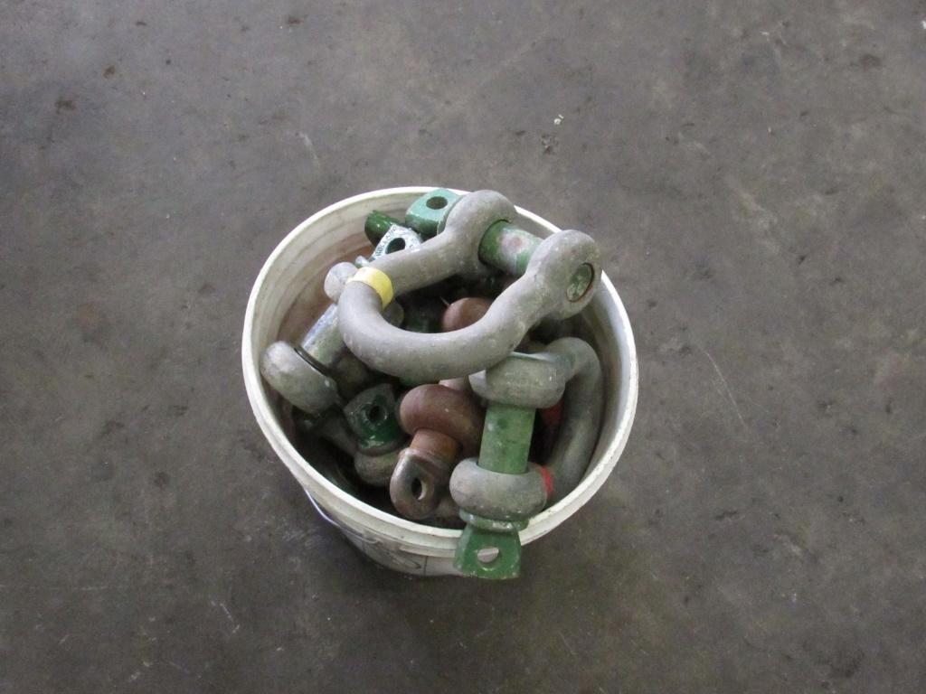 (Qty - 13) 12 Ton Shackles-