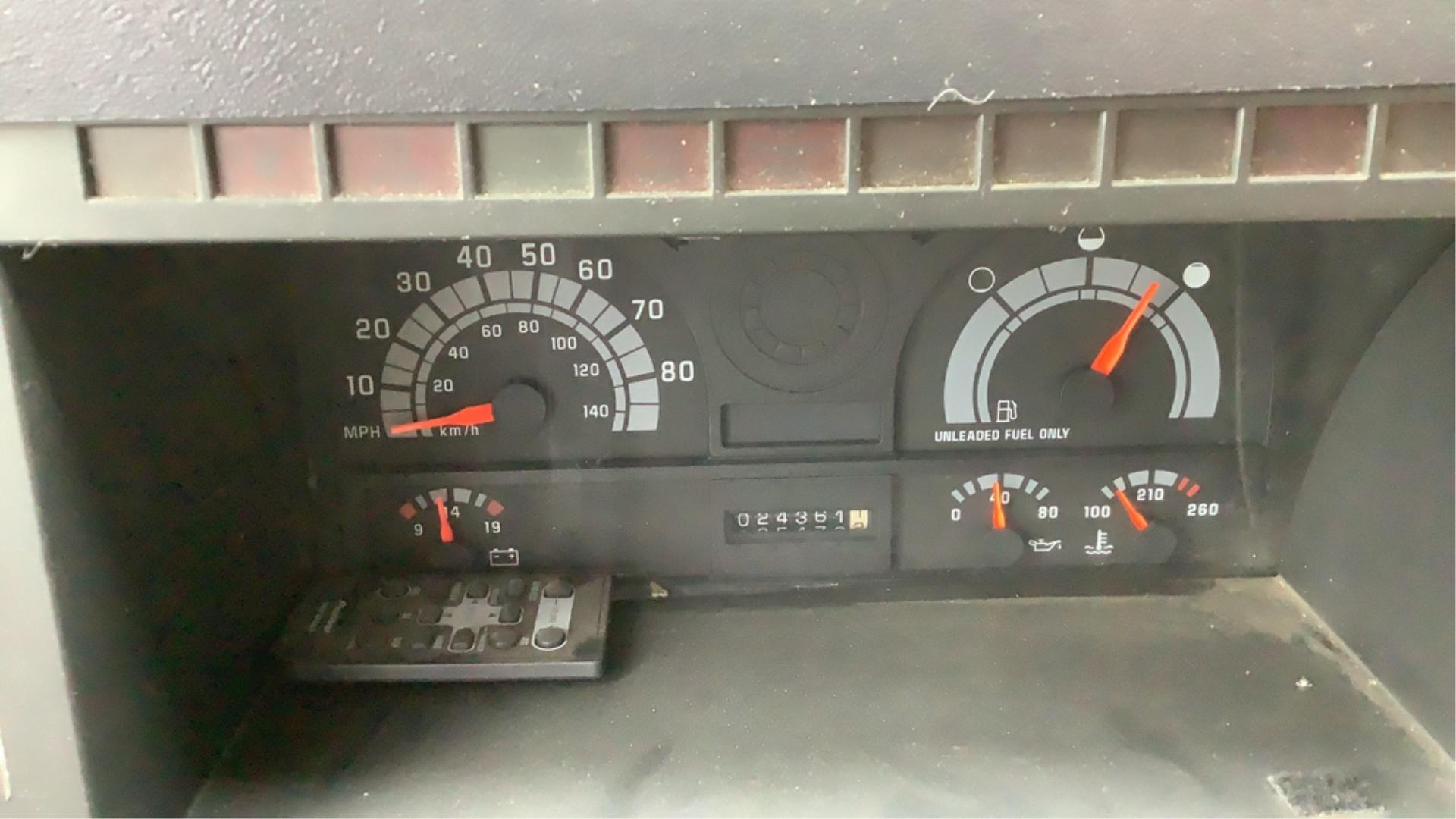 1993 Chevrolet P60 Step Van Command Center